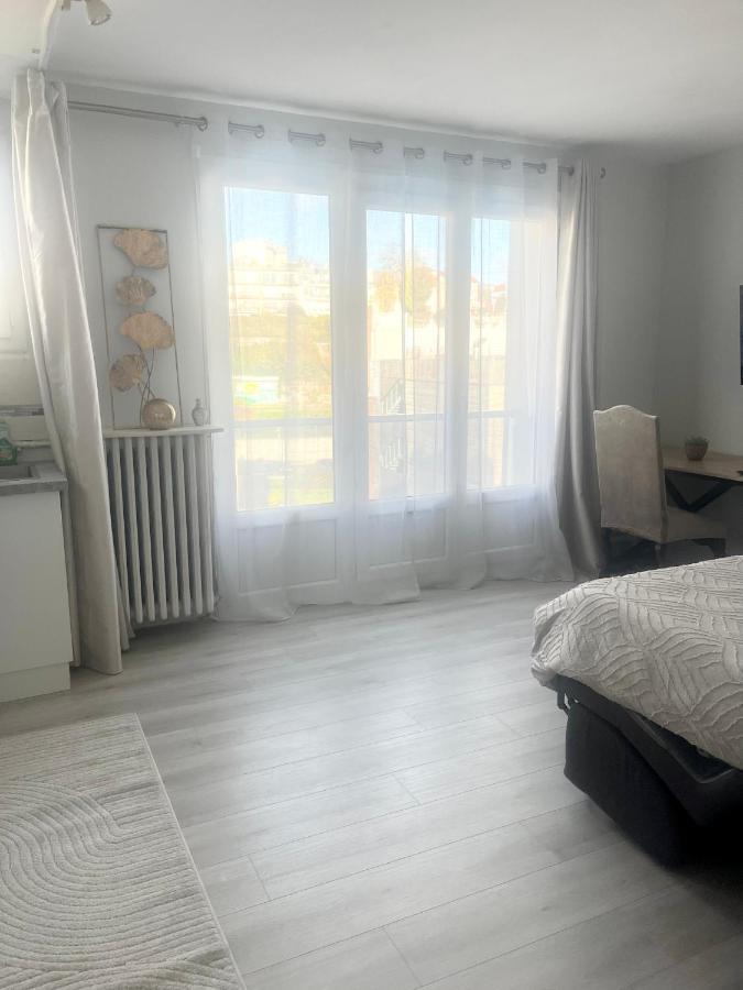 Le Serenityappart Suresnes Exterior foto
